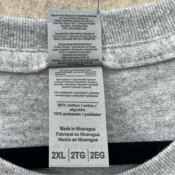 Men's NWOT Gildan Nurses are the Heart of Healthcare Tshirt 2XL - Picture 5 of 7